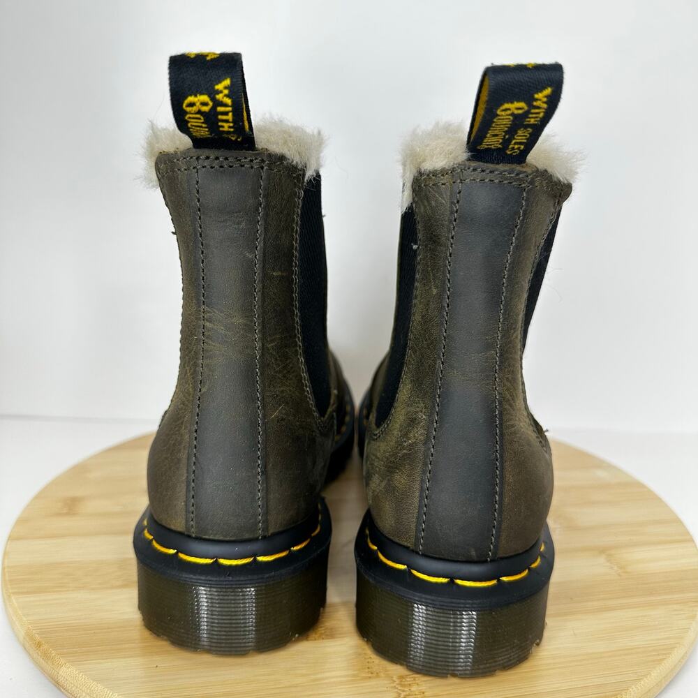 Dr. Martens 2976 Leonore Faux Fur Lined Leather Chelsea Boots Slip On Size 8 - Picture 4 of 6